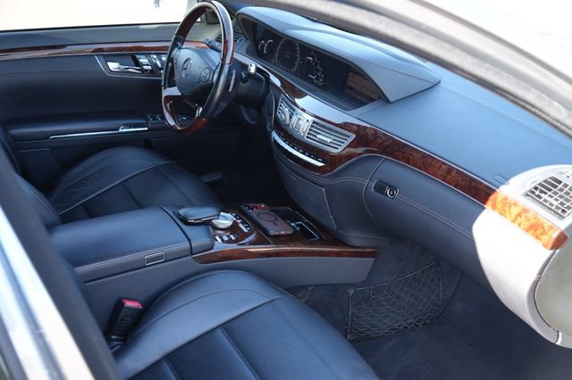 Used 2013 Mercedes-Benz S 63 AMG image 16