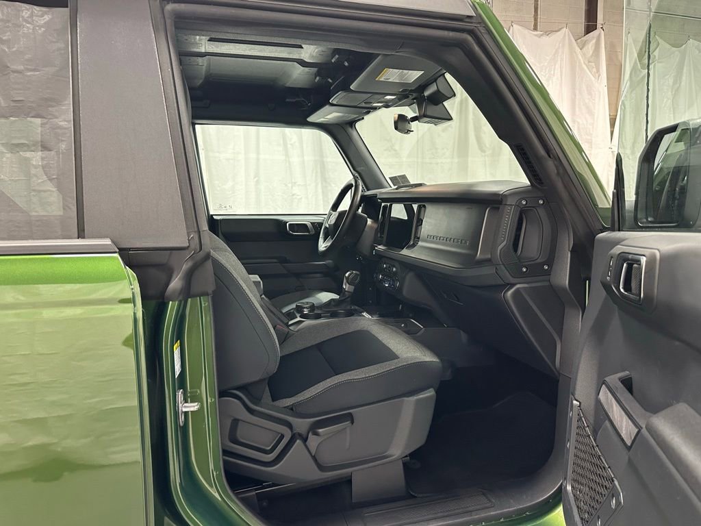 Used 2025 Ford Bronco Big Bend image 54