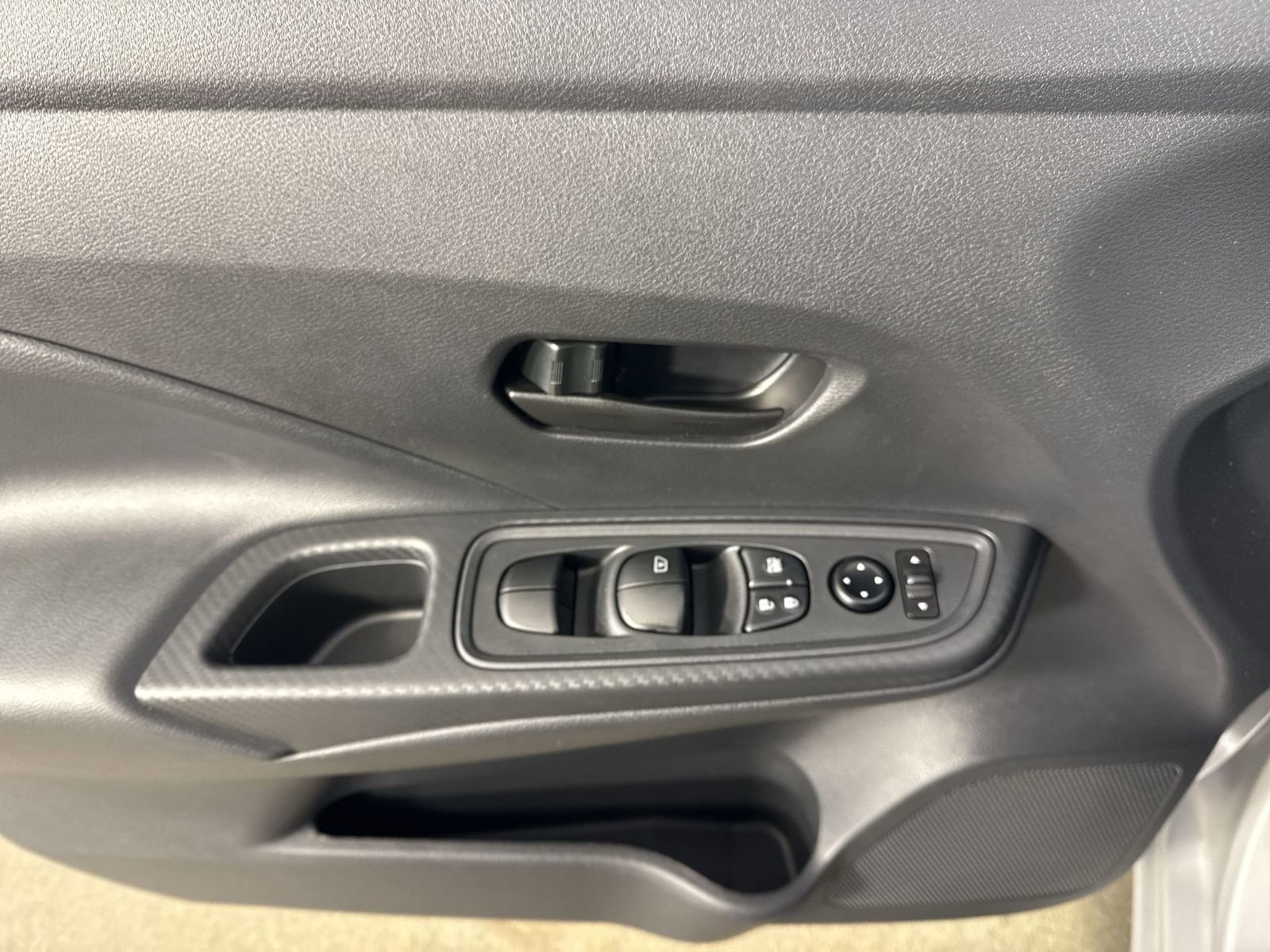 Certified 2025 Nissan Versa S w/ Trunk Package image 21