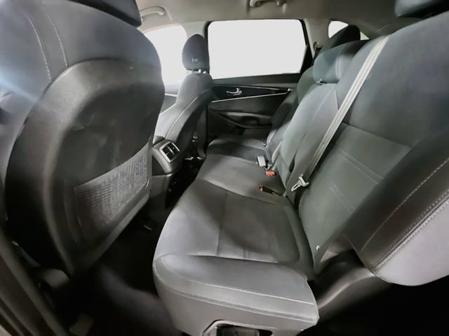 Used 2018 Kia Sorento FWD image 24