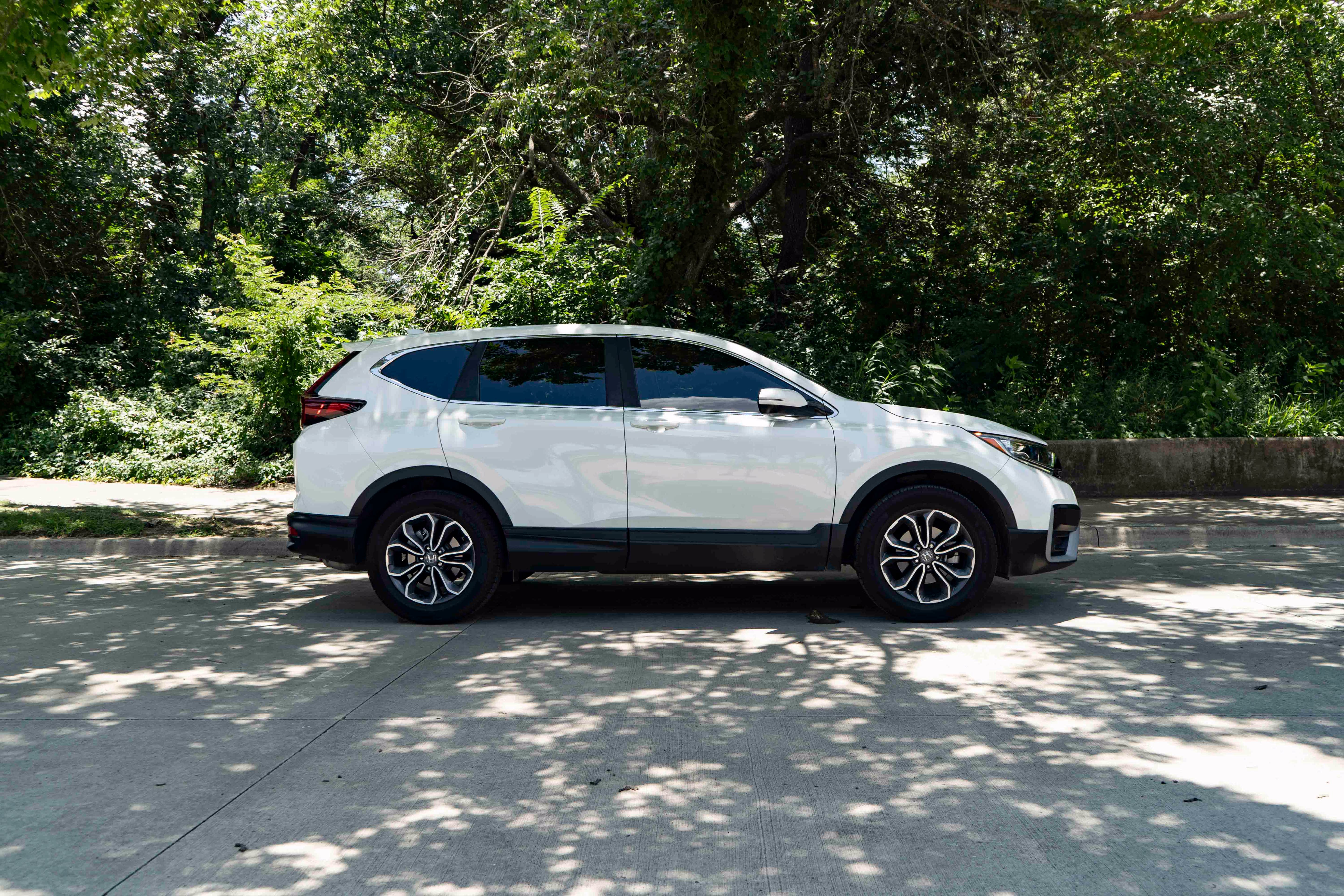 Used 2022 Honda CR-V EX image 10