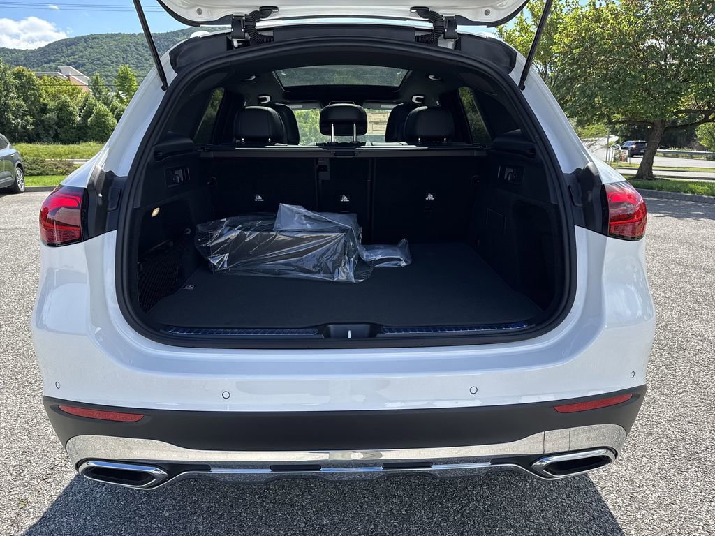 Certified 2025 Mercedes-Benz GLC 300 300 image 12
