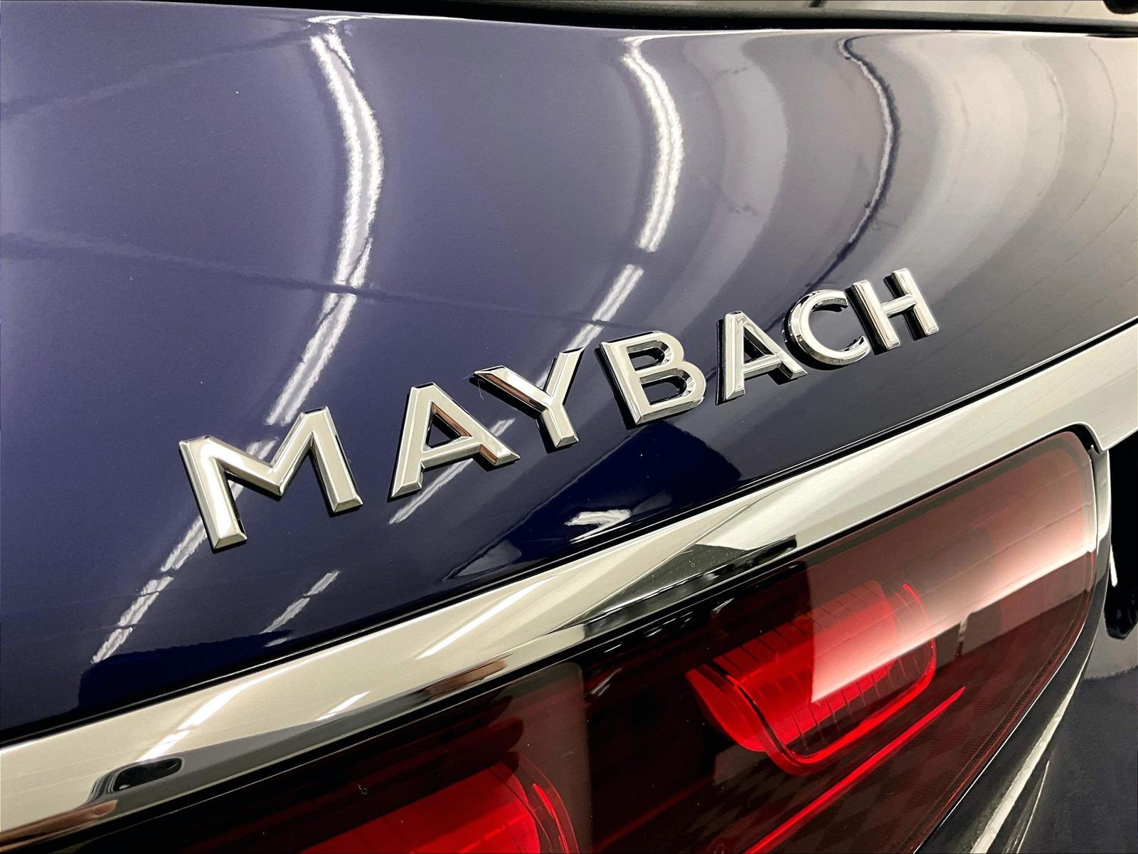 New 2026 Mercedes-Benz Maybach GLS 600 4MATIC image 13