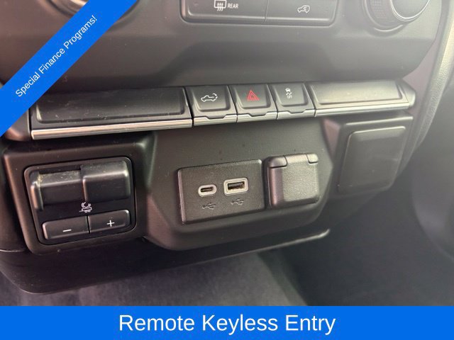 Used 2021 Chevrolet Silverado 1500 W/T AWD/4WD image 25