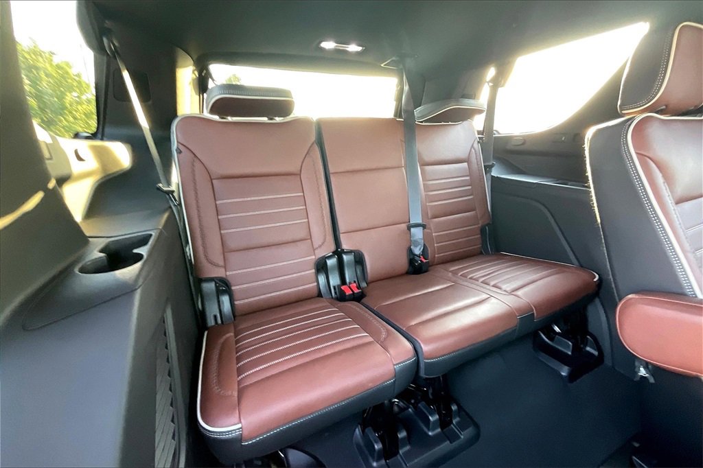 Used 2023 GMC Yukon Denali Ultimate image 28
