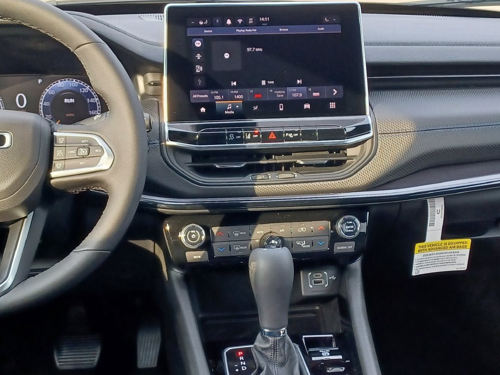 New 2027 Jeep Compass Limited AWD/4WD image 25