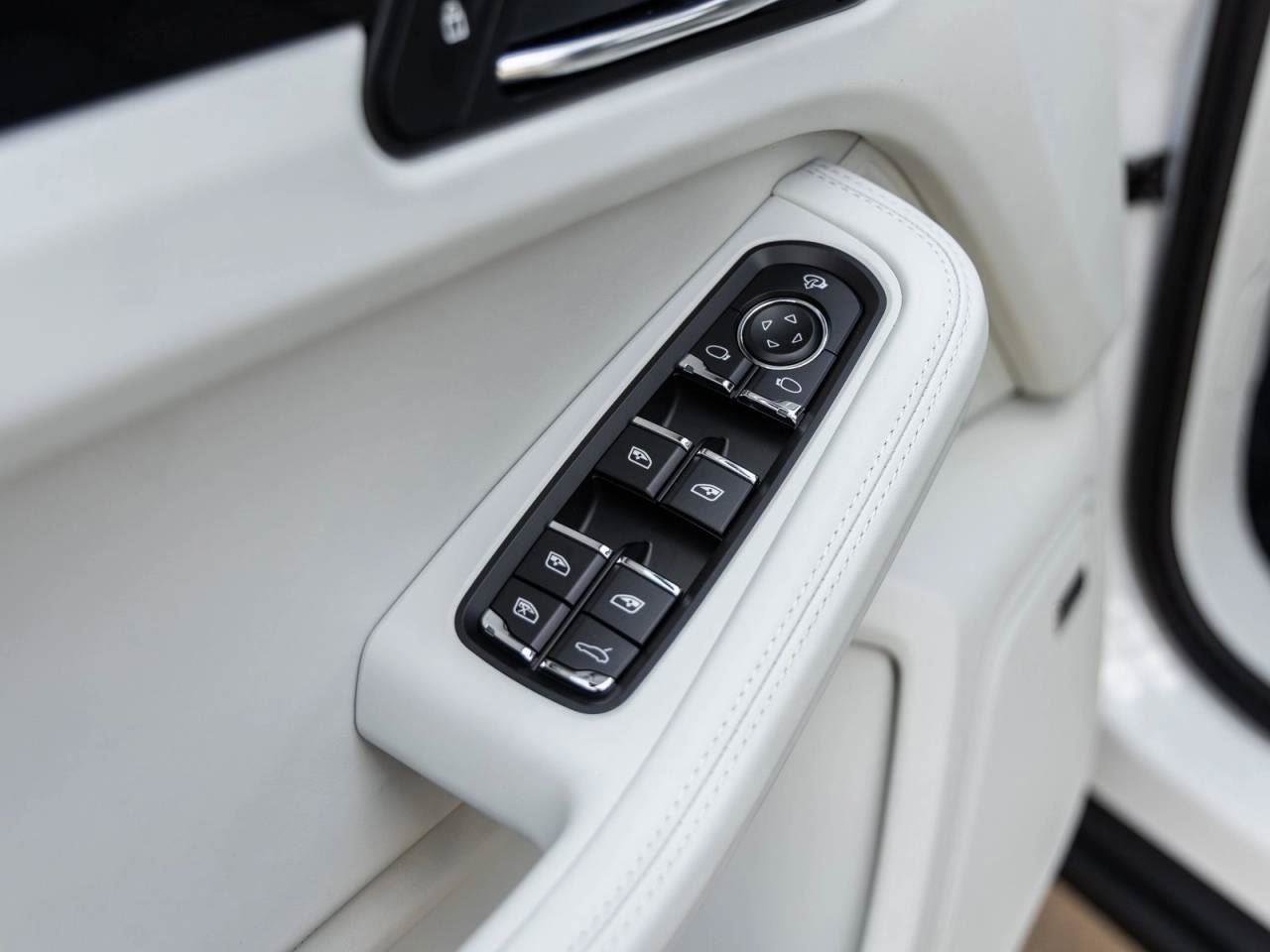 New 2026 Porsche Macan S image 72