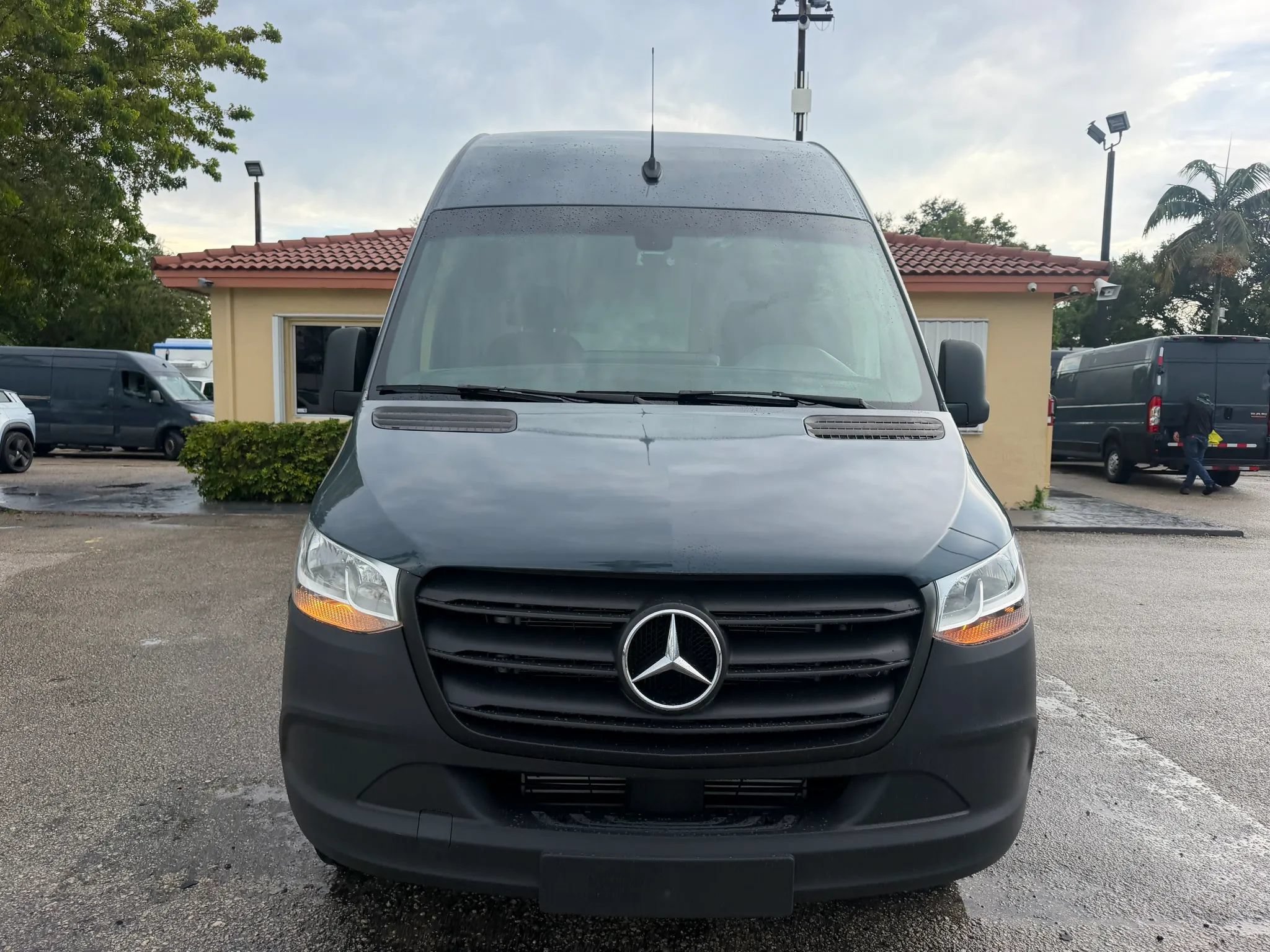 Used 2019 Mercedes-Benz Sprinter 170 image 10