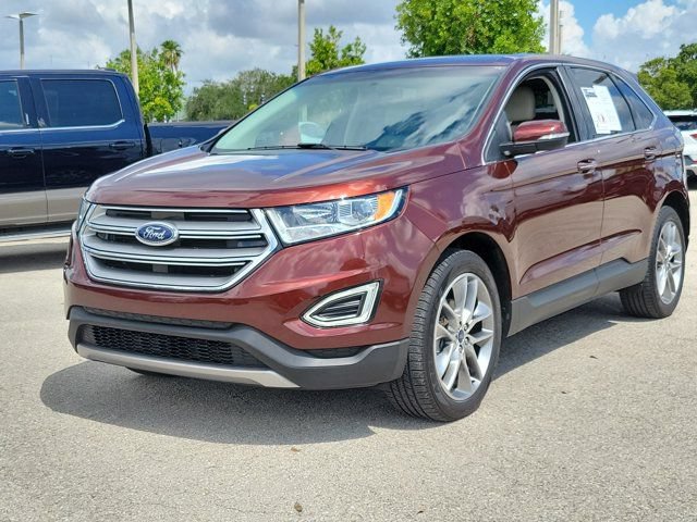 Used 2015 Ford Edge Titanium w/ Technology Package FWD image 3