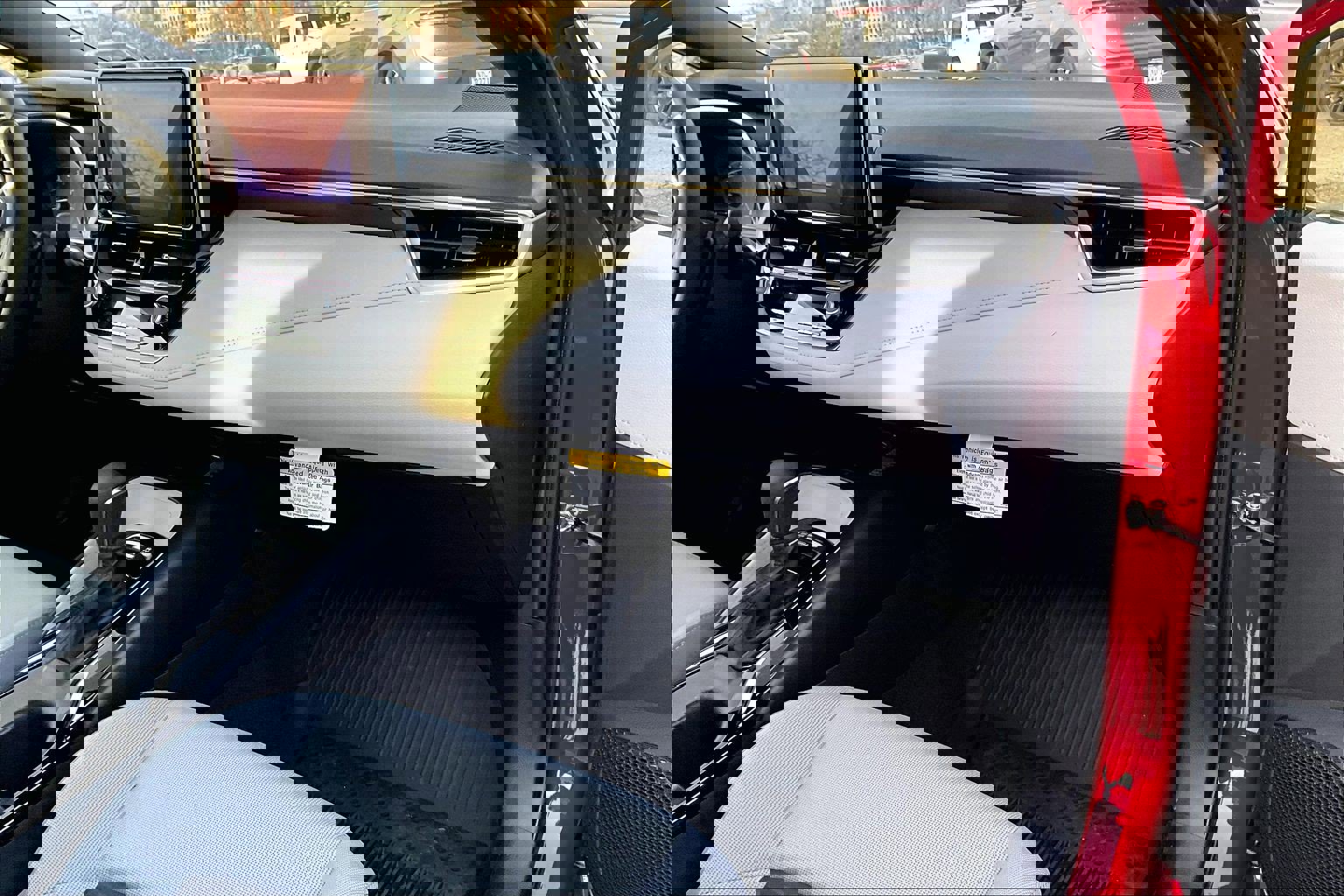 Used 2026 Toyota Corolla SE image 15