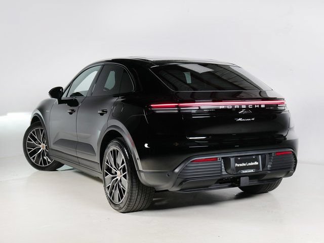 New 2026 Porsche Macan 4 Electric AWD/4WD image 3