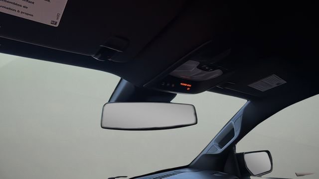 Certified 2025 Chevrolet Colorado Z71 w/ Technology Package image 26