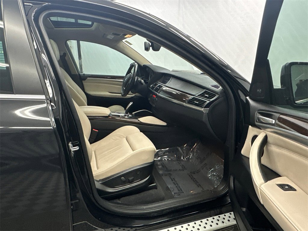 Used 2014 BMW X6 xDrive50i image 14