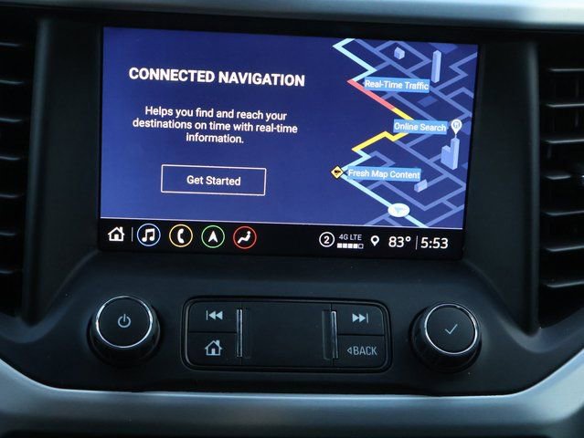 Certified 2022 GMC Acadia SLT w/ Technology Package image 28