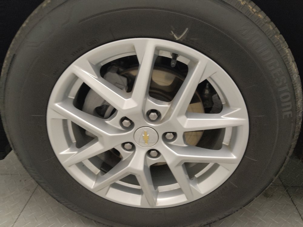 Used 2023 Chevrolet Equinox LT w/ Driver Convenience Package image 31