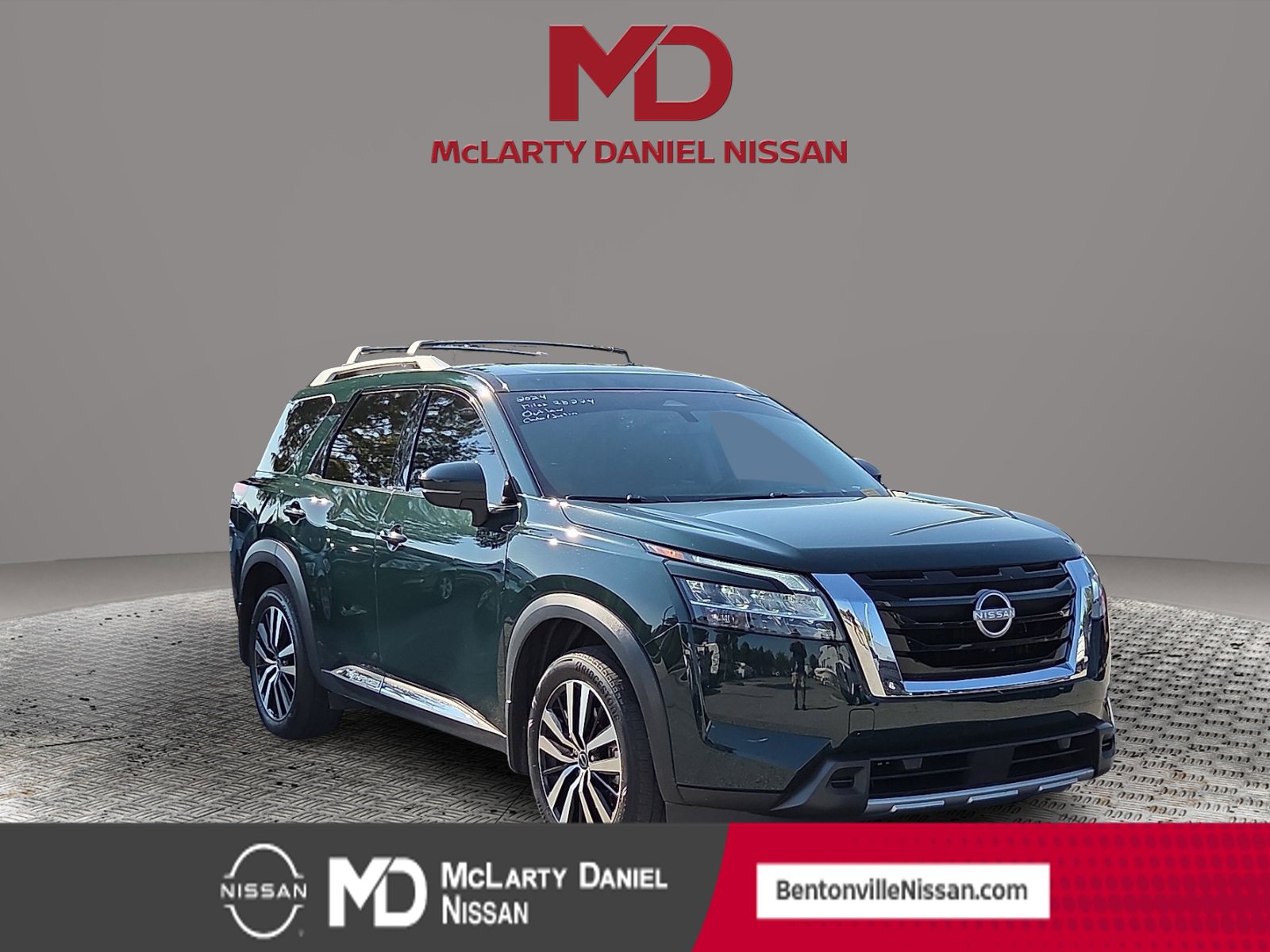 Used 2024 Nissan Pathfinder Platinum