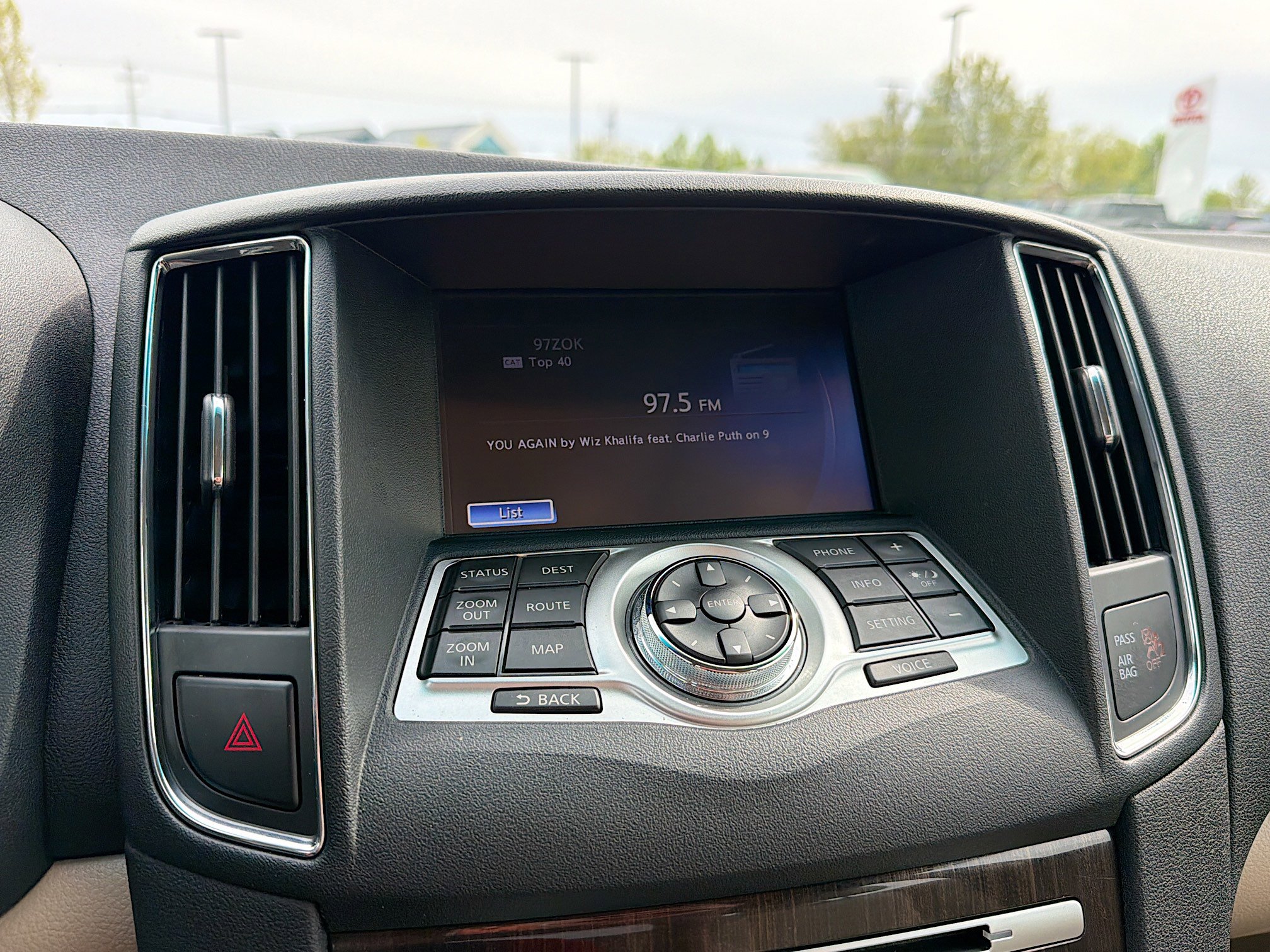 Used 2014 Nissan Maxima 3.5 SV w/ Premium Package FWD image 9