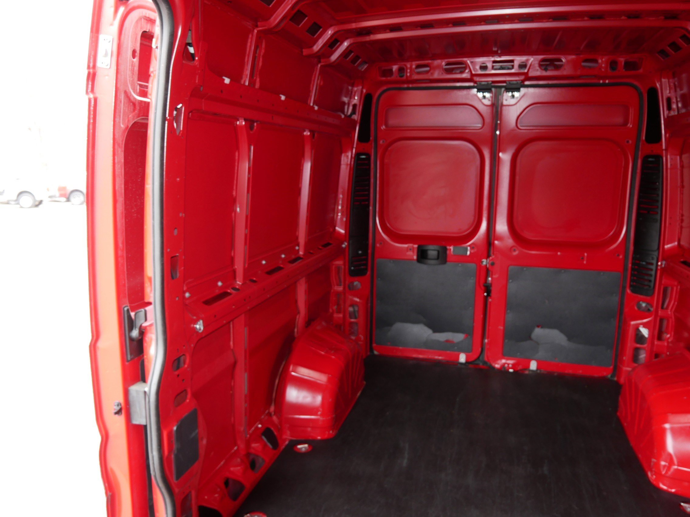 Used 2021 RAM ProMaster 2500 image 12