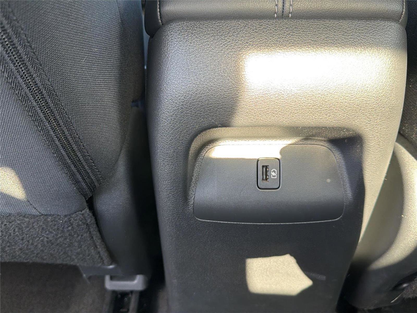 Used 2023 Nissan Sentra SV FWD image 22