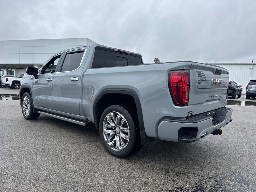 Used 2024 GMC Sierra 1500 Denali AWD/4WD image 4