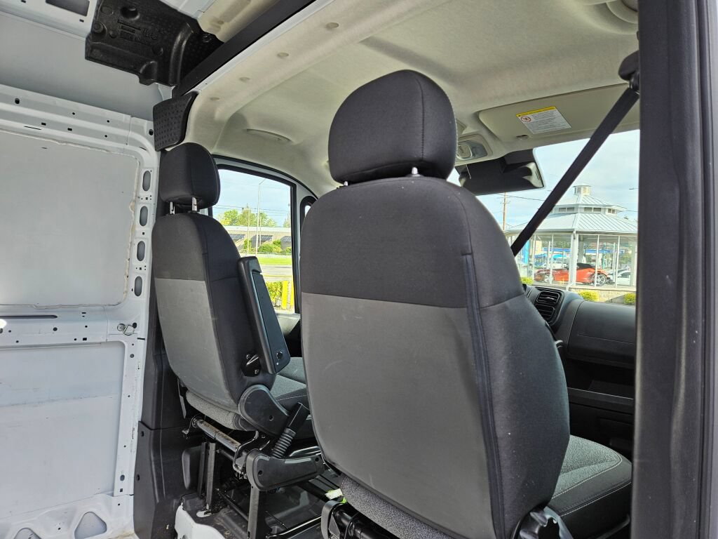 Used 2023 RAM ProMaster 2500 FWD image 14