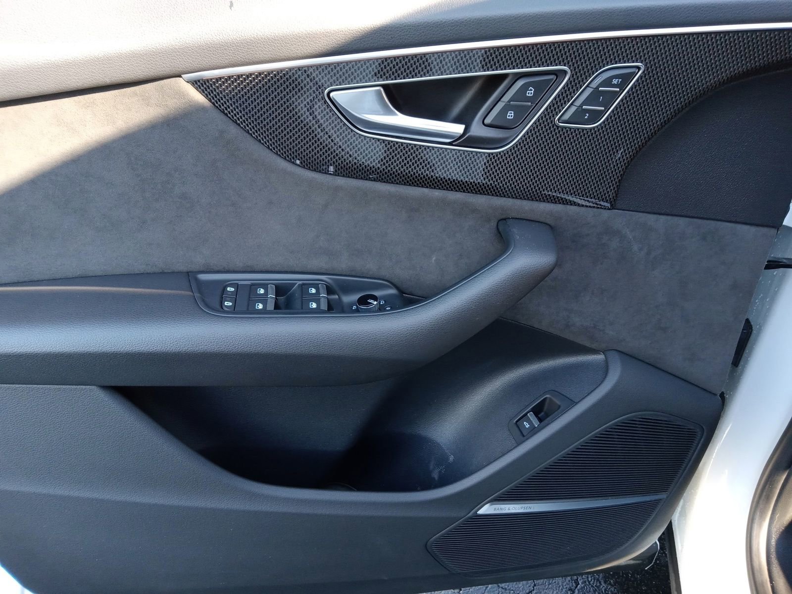 Used 2021 Audi SQ8 Premium Plus image 9