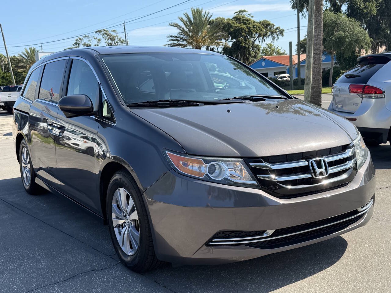 Used 2015 Honda Odyssey EX-L image 2