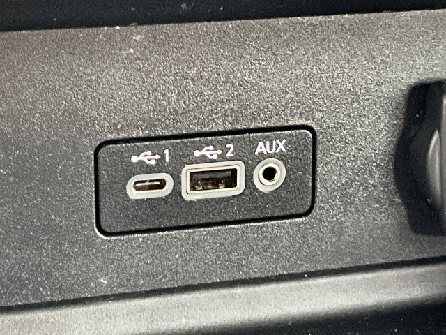 Used 2023 Nissan Sentra SV FWD image 21