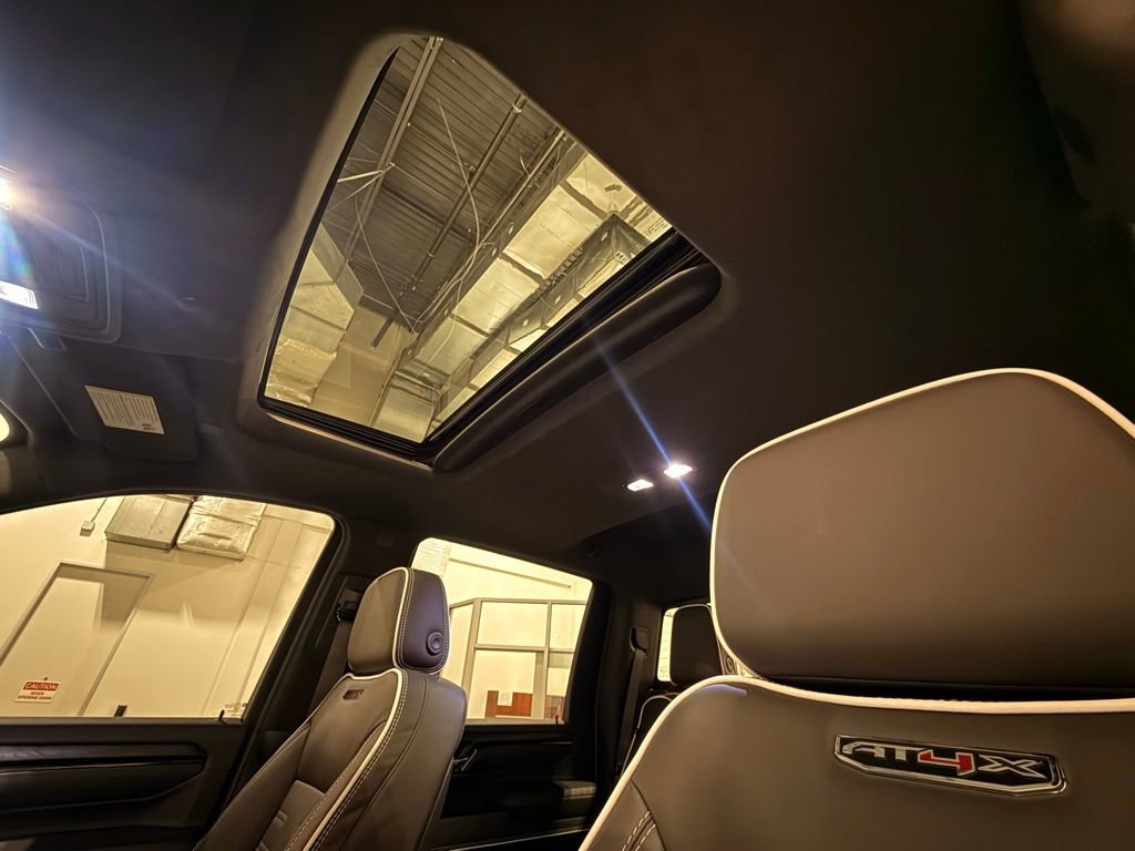 Used 2026 GMC Sierra 2500 AT4X image 18