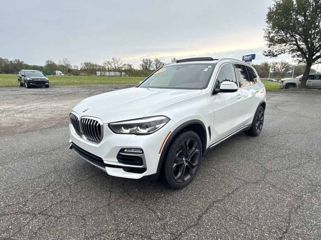 Used 2019 BMW X5 xDrive40i w/ Convenience Package AWD/4WD image 4