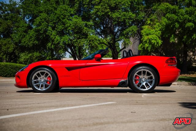 Used 2004 Dodge Viper SRT-10 image 56