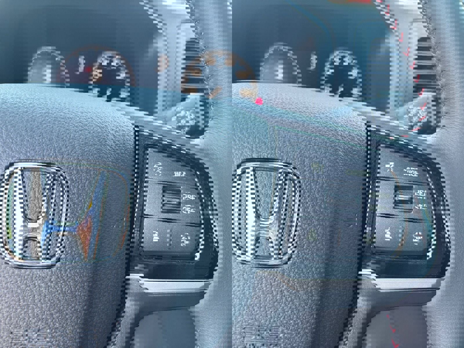 Used 2025 Honda Odyssey Sport-L image 31