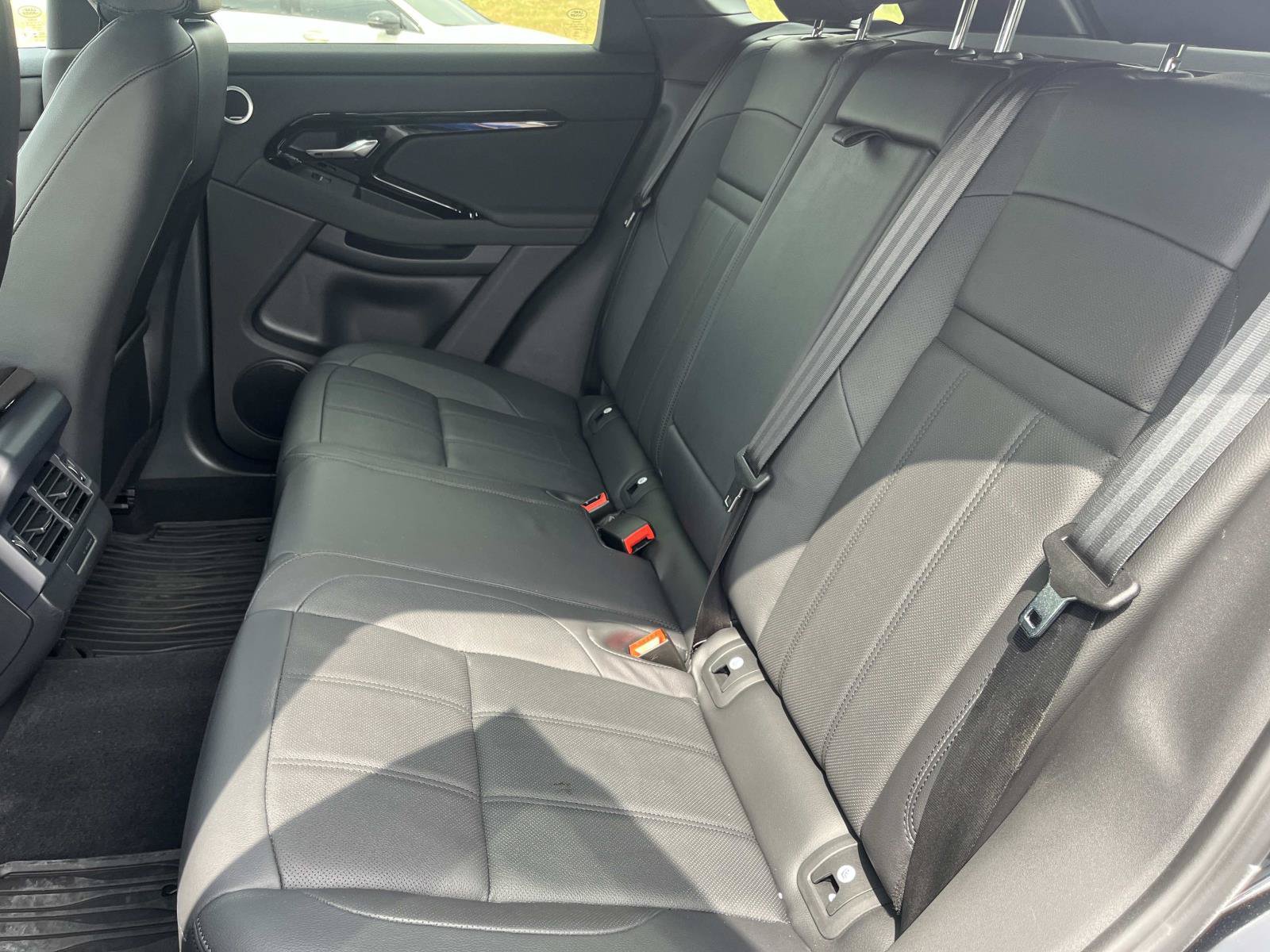 Used 2024 Land Rover Range Rover Evoque S AWD/4WD image 17