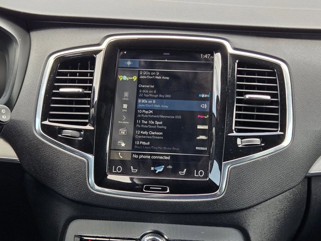 Used 2017 Volvo XC90 T5 R-Design w/ Vision Package image 11