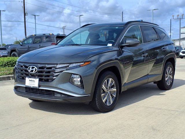 Used 2022 Hyundai Tucson Blue w/ Cargo Package AWD/4WD image 3