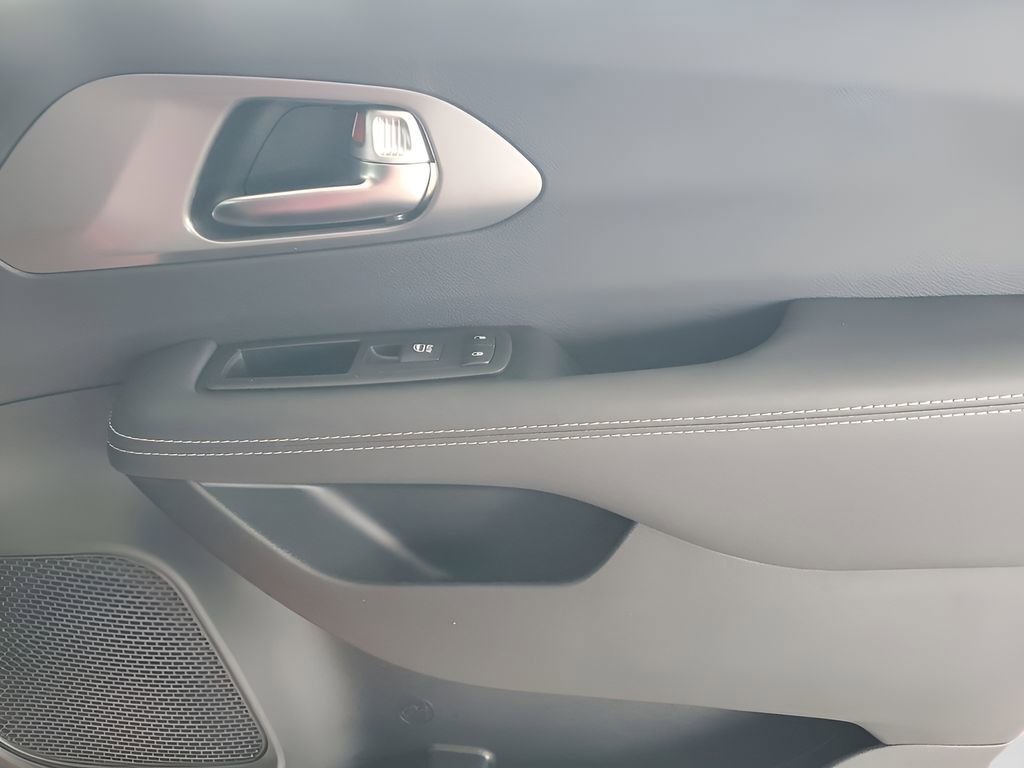 New 2026 Chrysler Voyager LX image 42