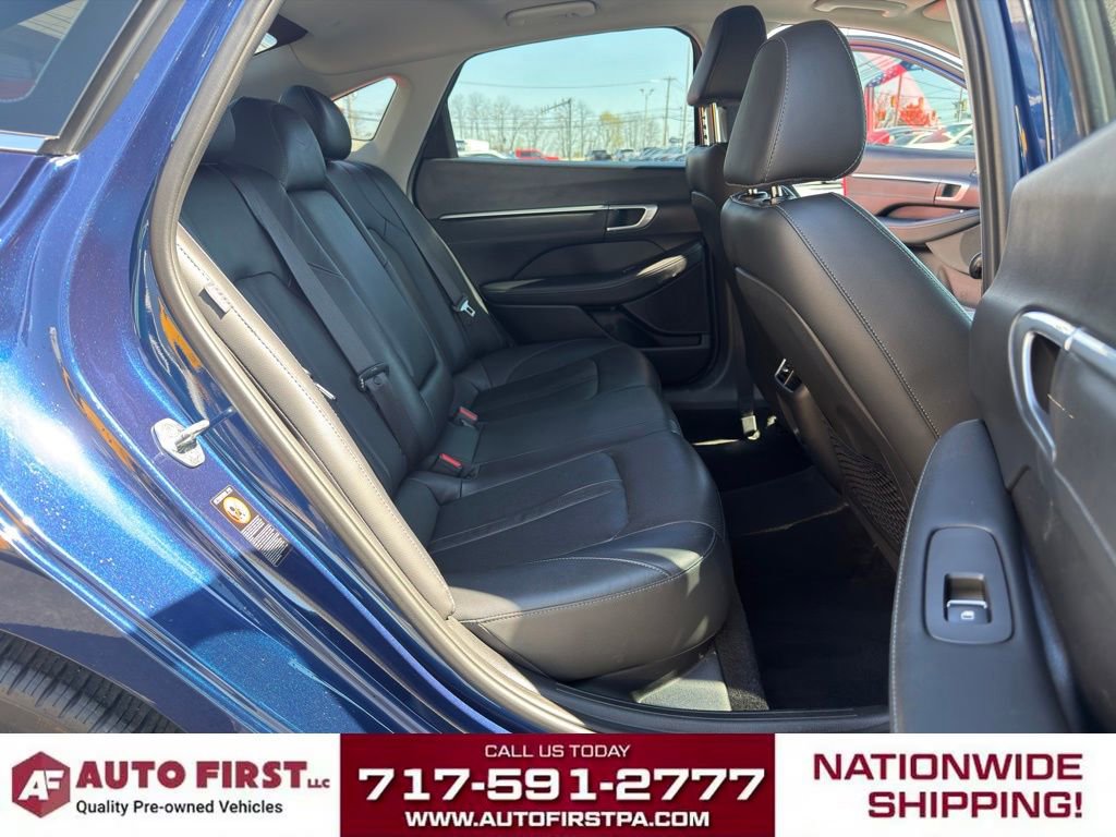 Used 2022 Hyundai Sonata Limited w/ Preferred Accessory Package FWD image 14