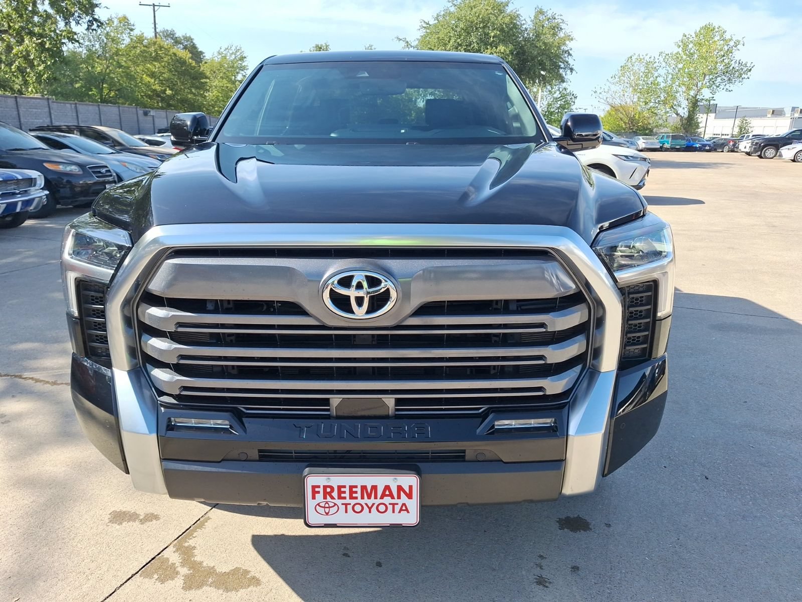 Used 2026 Toyota Tundra Limited w/ Power Package AWD/4WD image 9