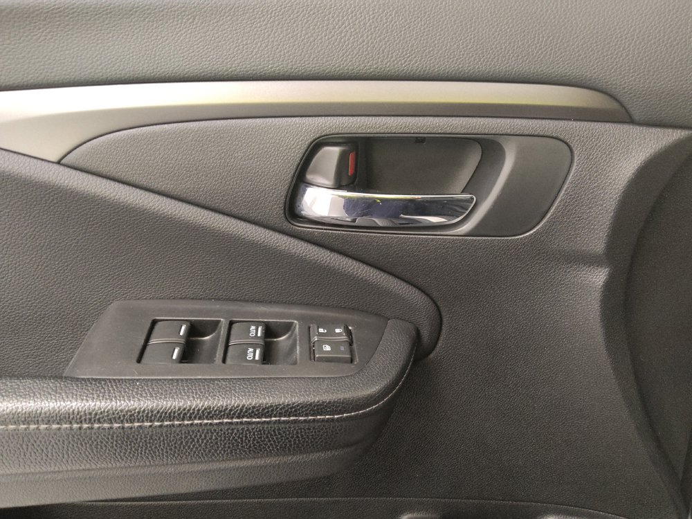 Used 2018 Honda Ridgeline RTL-T image 27