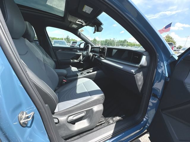 New 2026 Volkswagen Tiguan SE R-Line FWD image 29