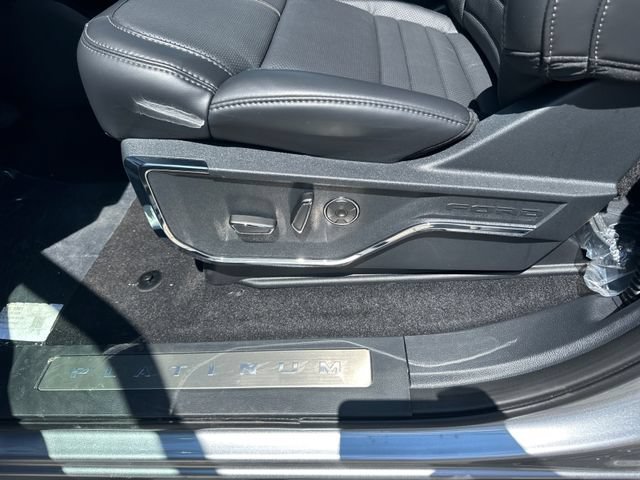 New 2026 Ford F150 Platinum w/ Equipment Group 702A High AWD/4WD image 30