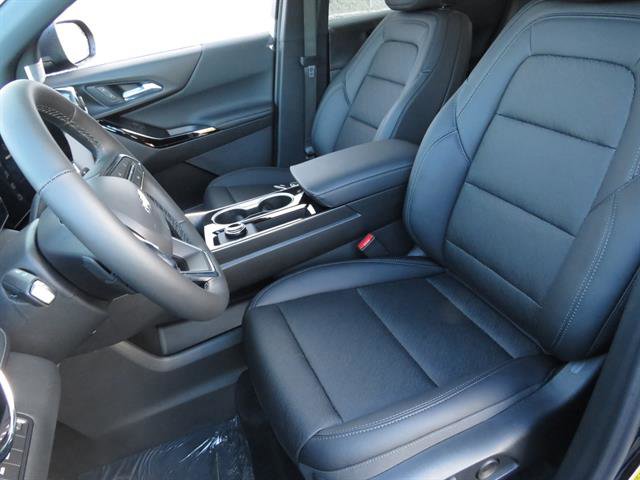 New 2026 Chevrolet Equinox LT w/ Convenience Package II image 16