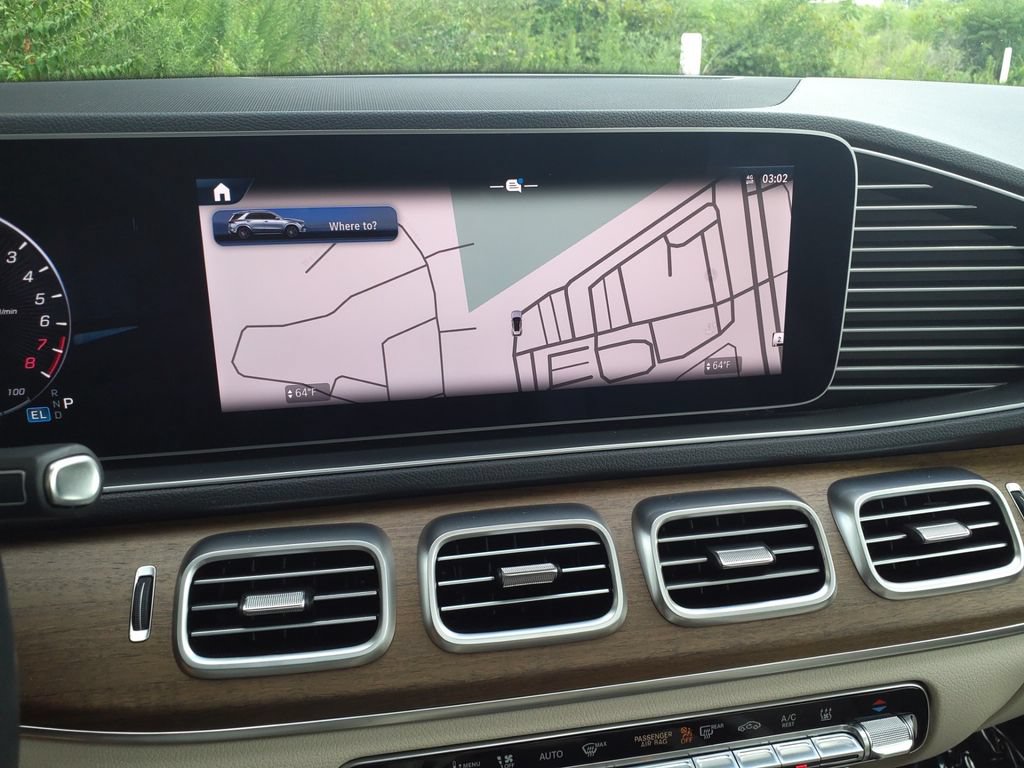 Certified 2025 Mercedes-Benz GLE 450e 4MATIC image 33