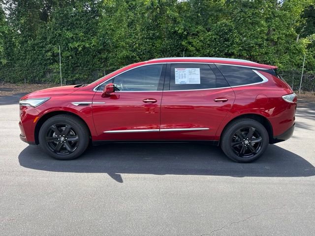 Used 2024 Buick Enclave Essence w/ Sport Touring Edition FWD image 2