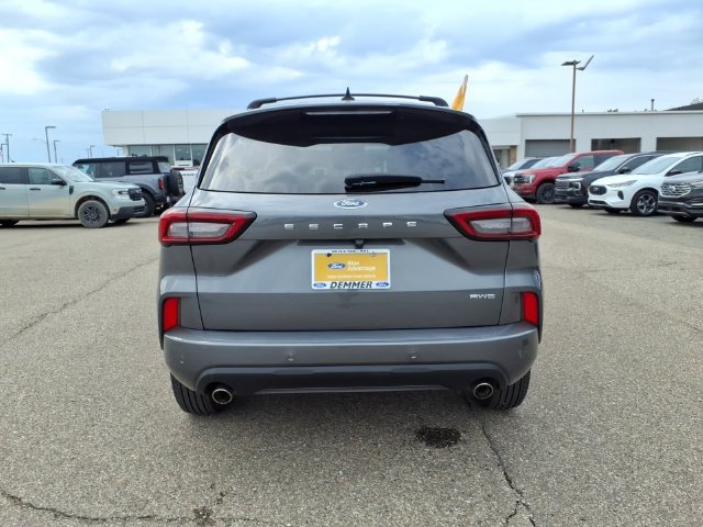 Certified 2024 Ford Escape ST-Line w/ Tech Pack #1 AWD/4WD image 6