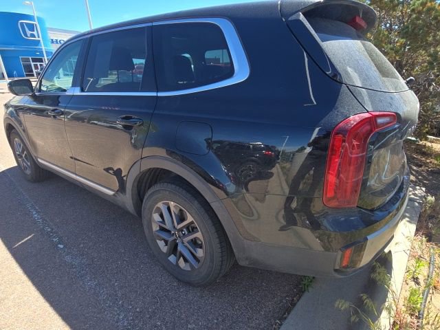 Used 2023 Kia Telluride LX image 8
