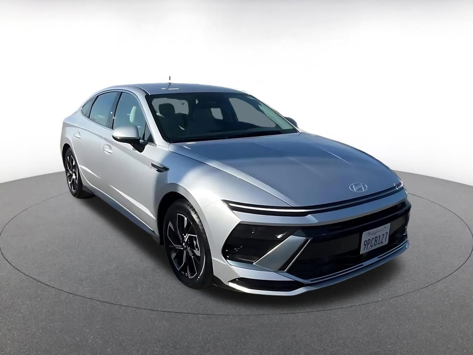 Used 2025 Hyundai Sonata SEL image 3