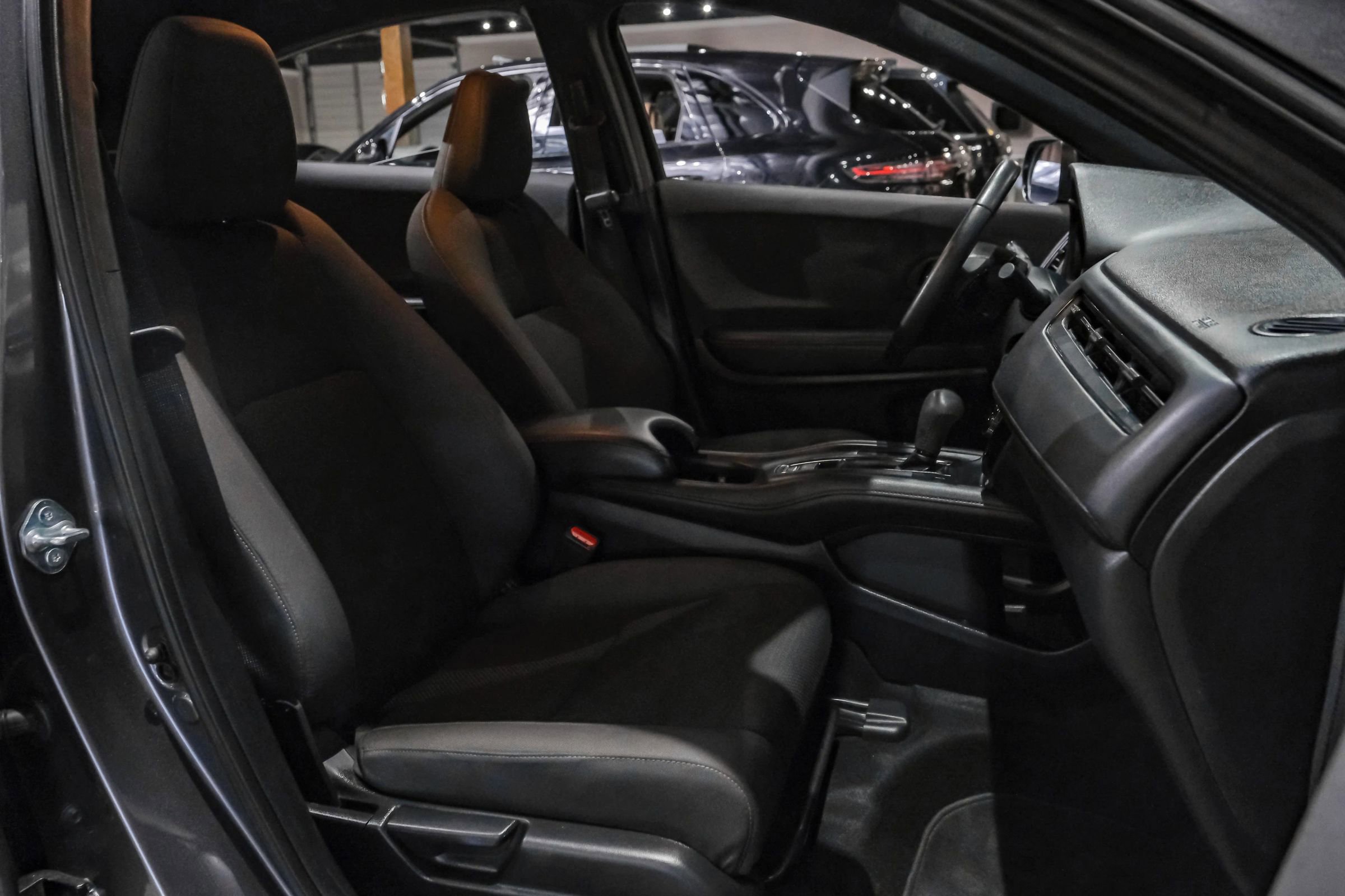 Used 2022 Honda HR-V Sport image 26