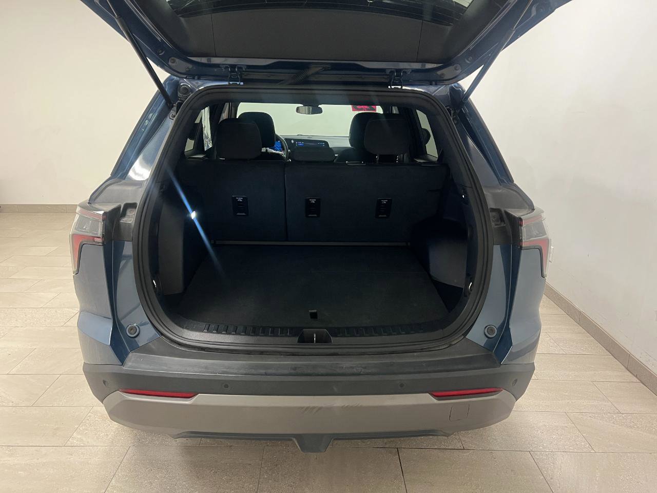 Used 2025 Chevrolet Equinox LT image 19