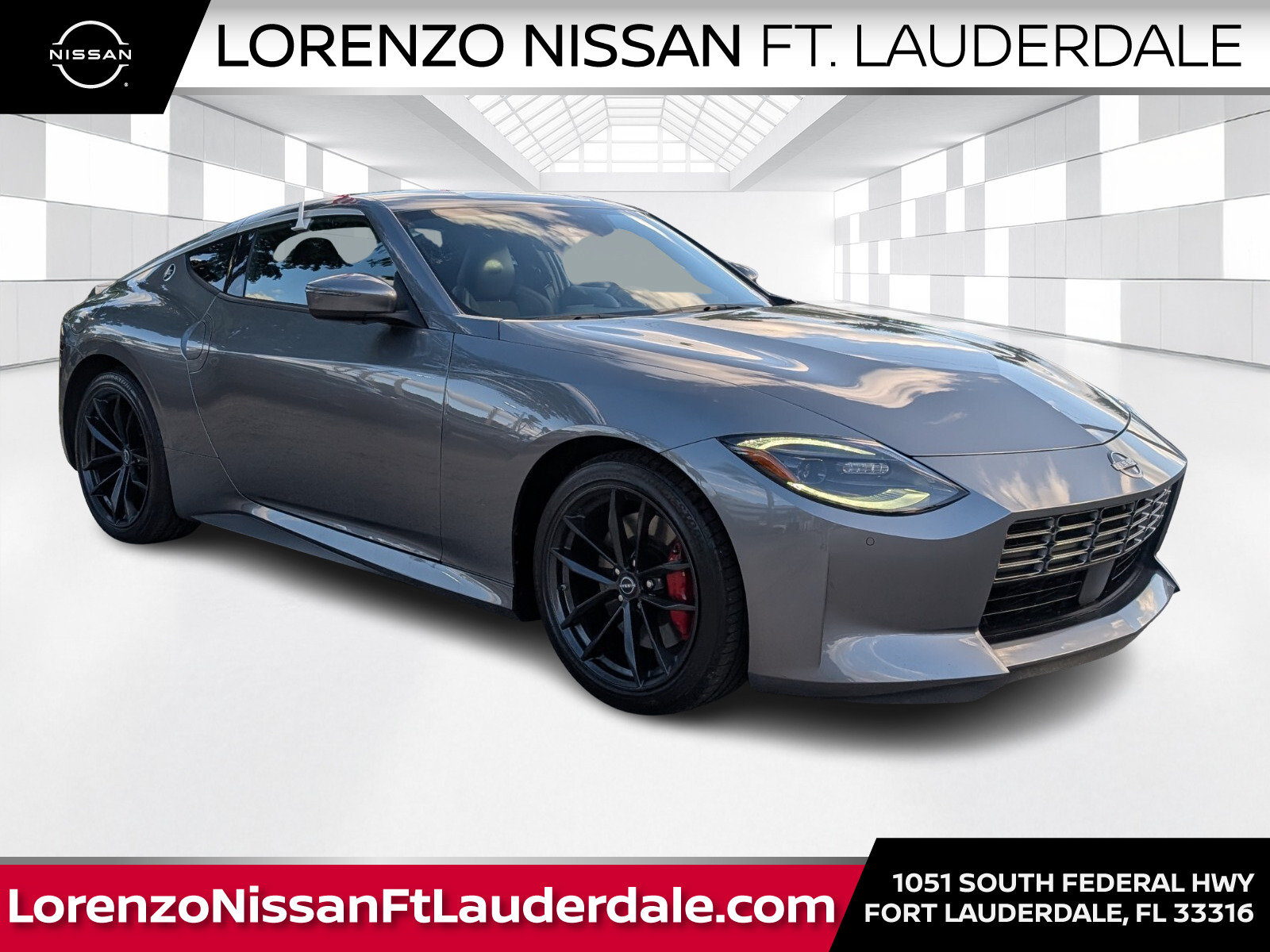 Certified 2025 Nissan Z Performance w/ Floor Mat Package RWD image 1